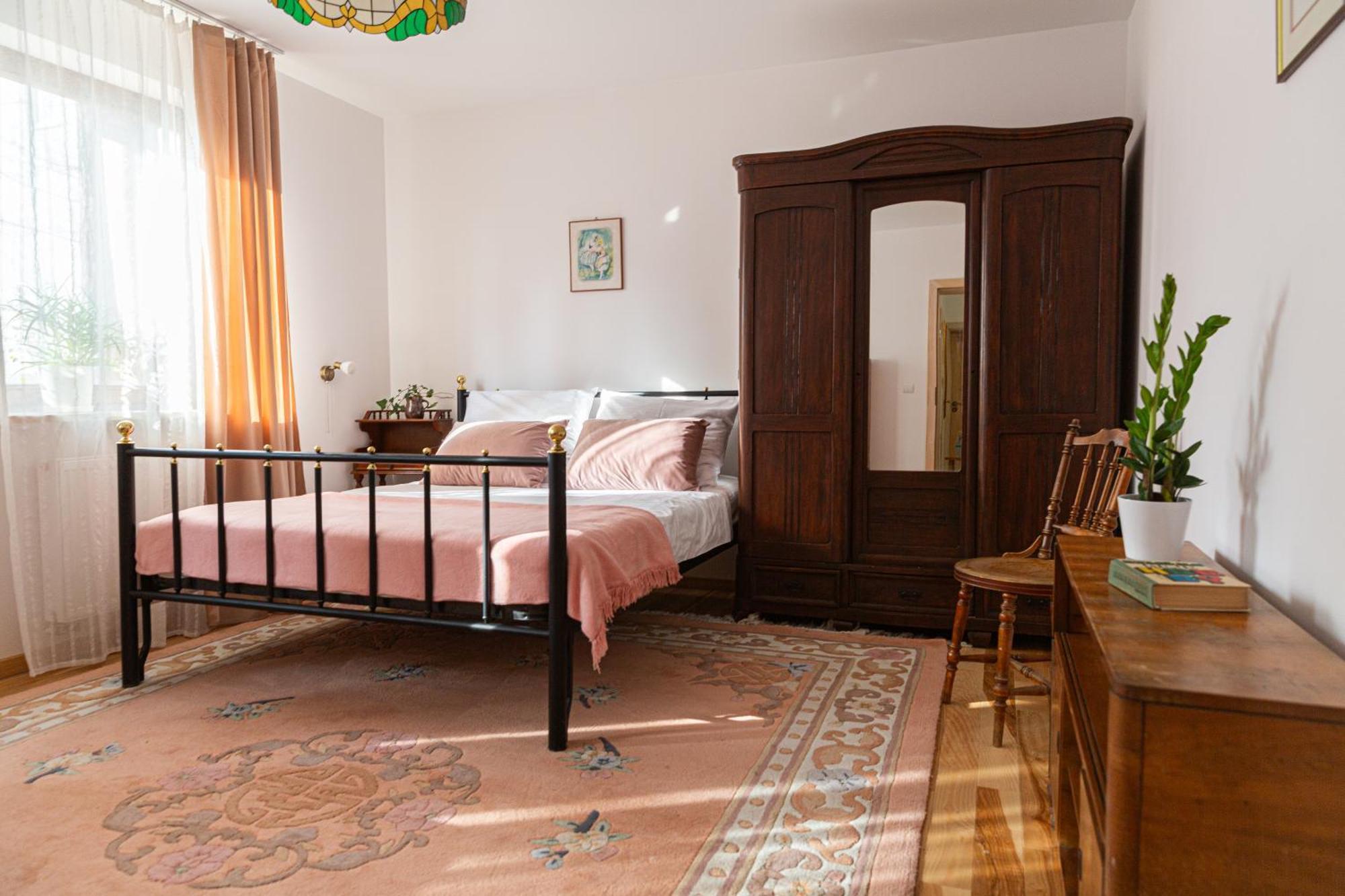 Pink Rose Suite Jozefow  Exterior photo